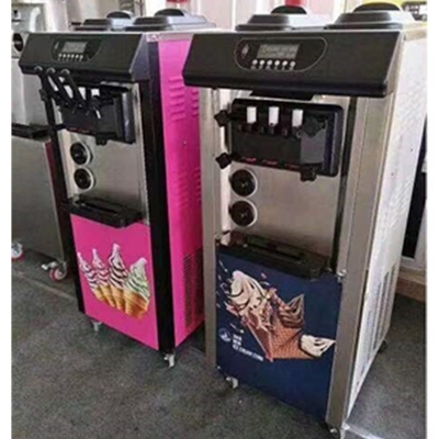 Een zachte ijsmachine met 3 smaken en 1 mengsel 120 kg capaciteit