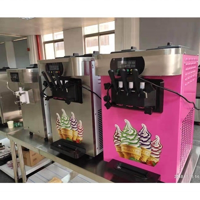 Zachte ijsmachine met een capaciteit van 16-88 l/h en chocoladegrondstof
