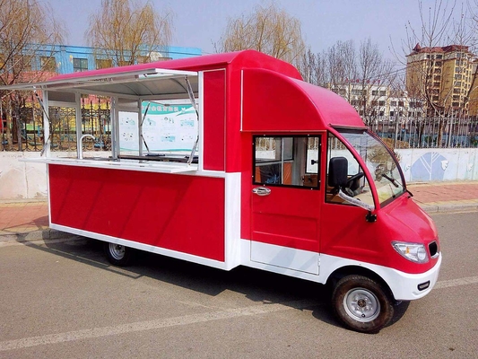 Volledig uitgeruste gebakken kip bier snack mobiele food truck voor snackliefhebbers overal