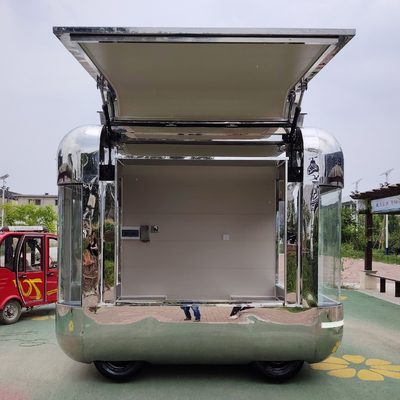 Retail Multifunctionele elektrische mobiele kledingwinkel Voedsel Snack trailer Boetiekmandje