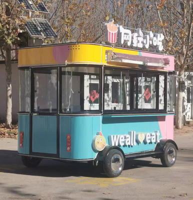 4 Road Wheels Elektrische mobiele snack- en drankcateringbus