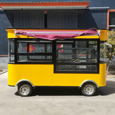 Fastfood Snacks Alcoholische dranken en ijs Truck met optionele opstelling