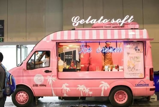 Street Food Kiosk Koffiecart met volledige keuken en koelmachine