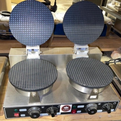 Super Performance Waffle Machine voor de detailhandel met een vermogen van 1400w en een lage investering