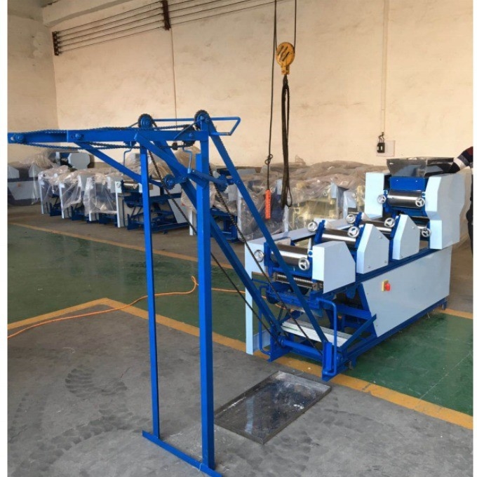 1800*700*1300mm Super Performance Noodle Machine voor de productie van noodels met lage investeringen